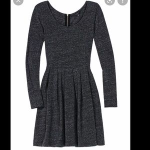 Aritzia - Talula Dress